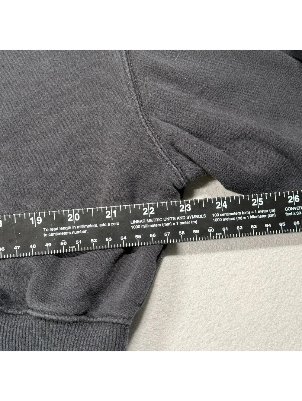 Nike Women's Black Cropped Quarter Zip Fleece Sweatshirt Size M Embroidered